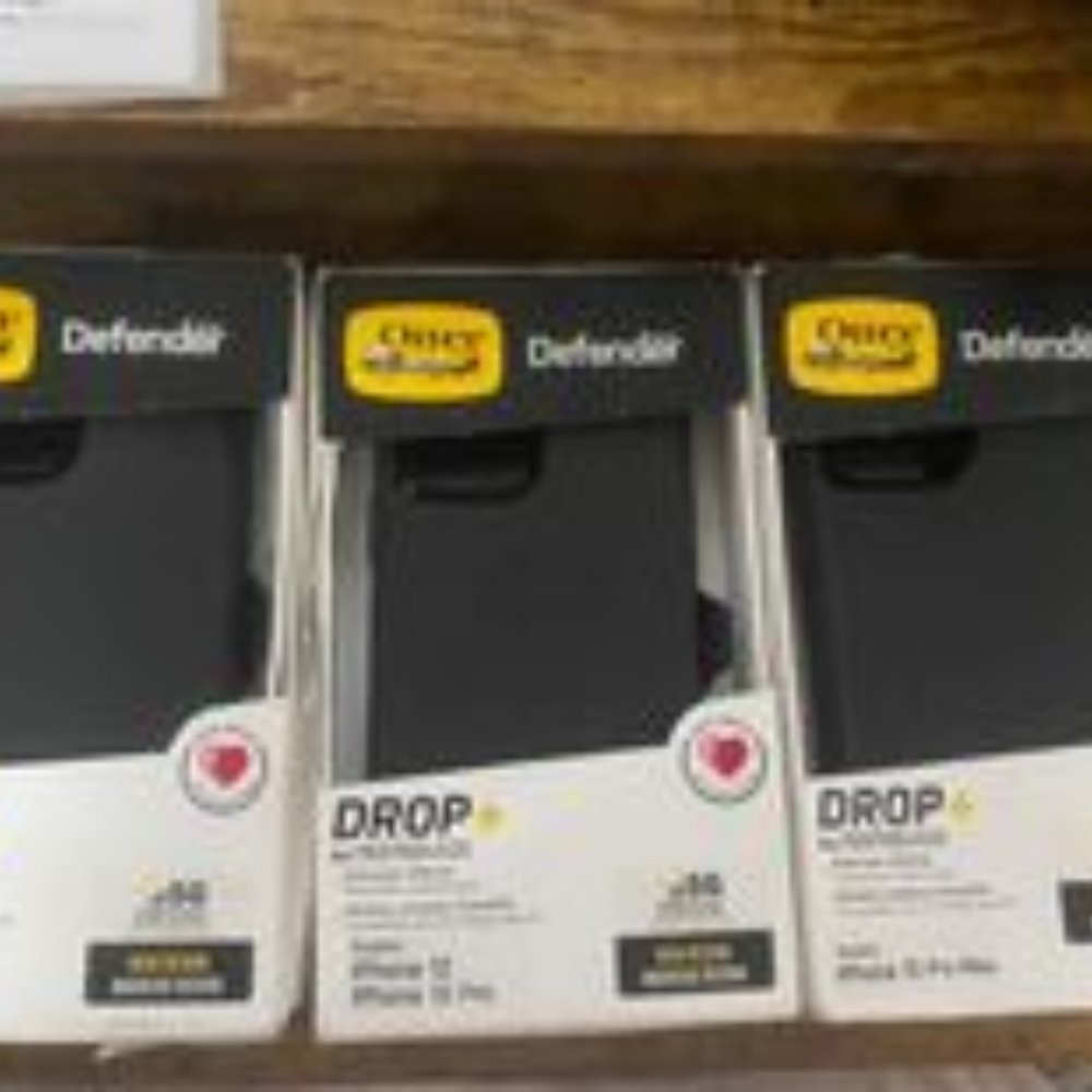 iPhone  Otter Box Defender cases